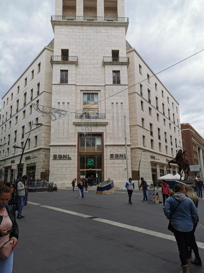 Residenza Napoli Toledo Apartamento Exterior foto